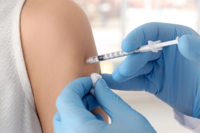 Επιπτώσεις στη δημόσια υγεία από την πτώση των εμβολιασμών στην ΕΕ