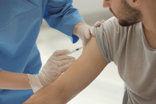 ΚΕΕΛΠΝΟ: Τα οφέλη του εμβολιασμού προστατεύουν την δημόσια υγεία