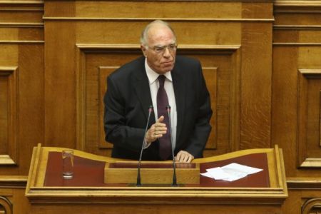Λεβέντης καλεί Παυλόπουλο να μην κυρώσει τον νόμο ταυτότητας φύλου