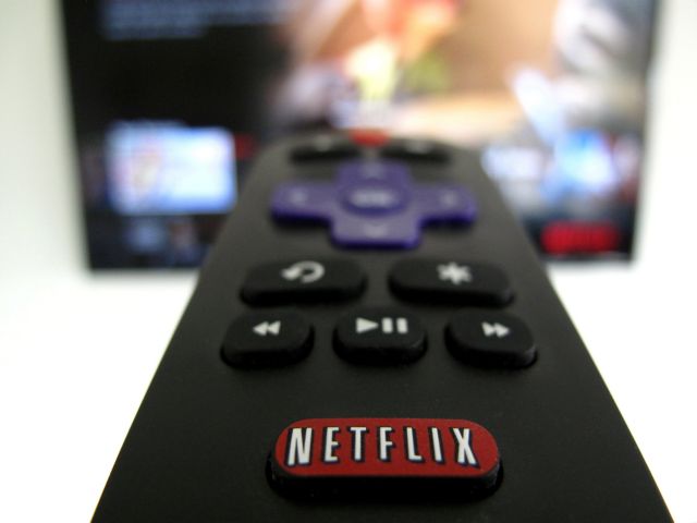 To Netflix απειλεί (και πάλι) την τηλεόραση