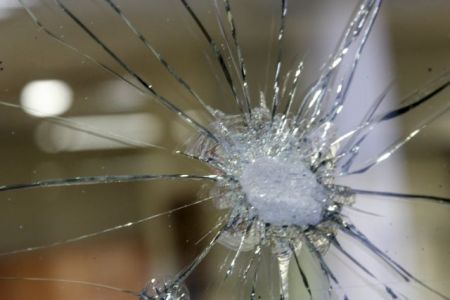 Εισβολή Ρουβίκωνα στο Κέντρο Είσπραξης Ασφαλιστικών Εισφορών