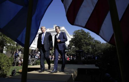 Τσίπρας προς ξένα ΜΜΕ: «Προτεραιότητα οι επενδύσεις»