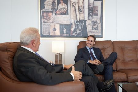 Το κυβερνητικό σχέδιο της ΝΔ παρουσίασε ο Κ. Μητσοτάκης στις Βρυξέλλες