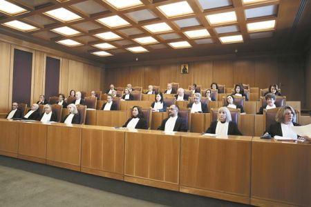 Νέος γύρος αναδρομικών €2,5 δισ. για δώρα και επικουρικές