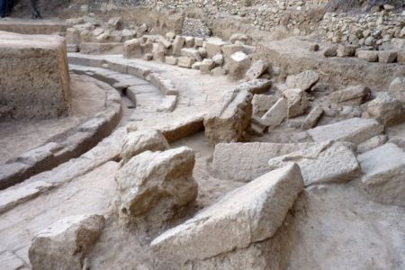 Στο φως σημαντικό τμήμα του θεάτρου της Αρχαίας Θουρίας
