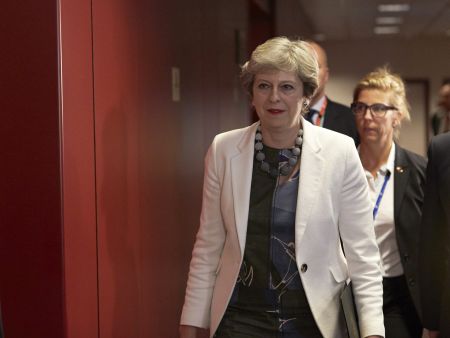 Πιθανός ανασχηματισμός κυβέρνησης Μέι από το νέο έτος