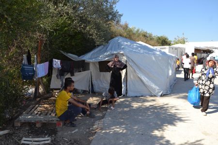 Χίος: Διακοπή των εργασιών επέκτασης του κέντρου υποδοχής