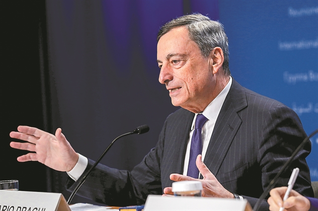 «Να στηρίξουμε την κοινωνία και τους νέους»