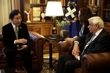 Συνάντηση Παυλόπουλου με τον πρωθυπουργό της Δημοκρατίας της Κορέας