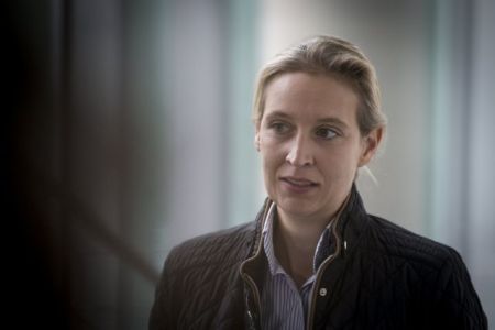 Γερμανία: Πρότυπο της Αλίτσε Βάιντελ, η Μάργκαρετ Θάτσερ