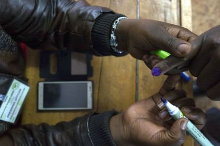 Κένυα: Προεδρικές εκλογές σε κλίμα έντασης και αβεβαιότητας