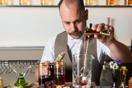 Με τζιν και Campari