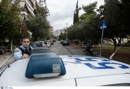 Συνελήφθη 55χρονος που μετέφερε με φορτηγό 90 αλλοδαπούς