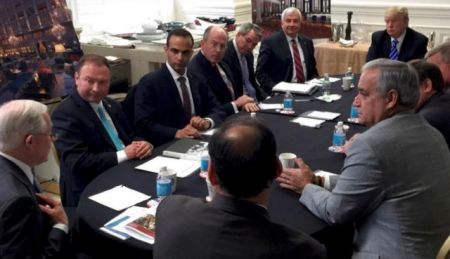 Ο Τζορτζ Παπαδόπουλος και τα ψέματα για τις σχέσεις Τραμπ – Ρωσίας