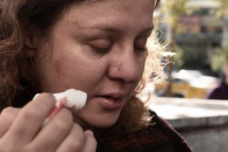 ΚΕΕΡΦΑ: Να συλληφθεί το τάγμα της Χ.Α. που επιτέθηκε στην Κουνιάκη