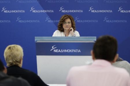 Σπυράκη: Η κυβέρνηση δεν προστατεύει την λαϊκή κατοικία