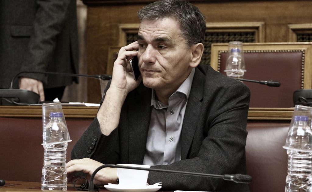 Τσακαλώτος για «φρουτάκια»: Και το αλκοόλ εθισμός είναι αλλά δεν λέει κανείς να απαγορευτεί