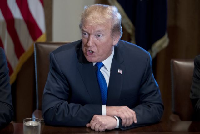 Τι θέλει να κερδίσει ο Τραμπ από το ταξίδι στην Ασία