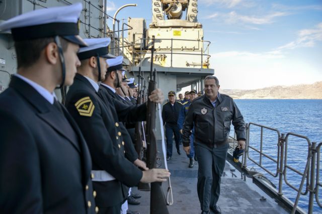 Απειλές και εκβιασμοί για βόμβες και… σουπερμάρκετ όπλων