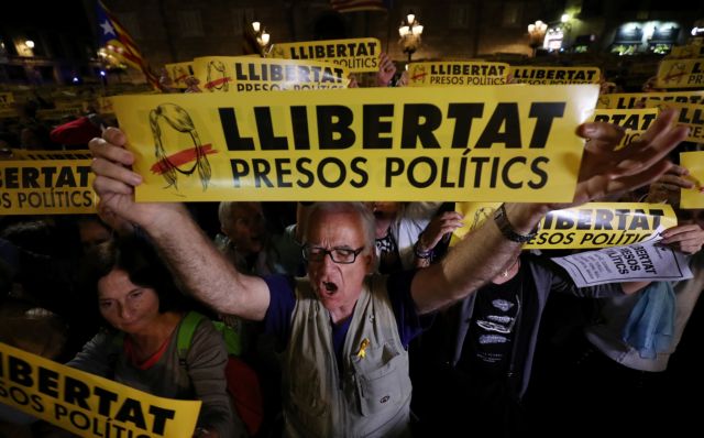 Βελγικά ΜΜΕ: Βελγο-ισπανική διαμάχη το καταλανικό ζήτημα