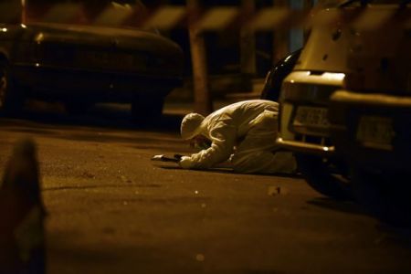 Η «Επαναστατική Αυτοάμυνα» πίσω από την νέα επίθεση σε αστυνομικούς των ΜΑΤ στα Εξάρχεια έξω από τα γραφεία του ΠαΣοΚ