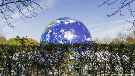 DW: Σε απόλυτη απομόνωση οι ΗΠΑ για το κλίμα