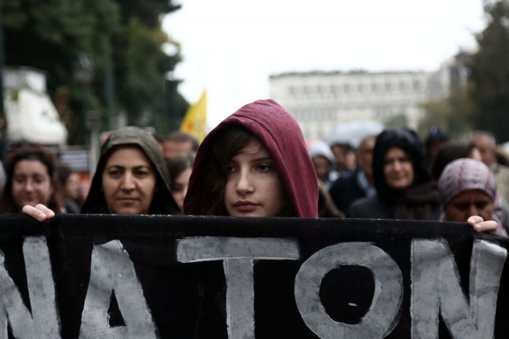 Επανένωση με τις οικογένειες τους ζητούν οι πρόσφυγες