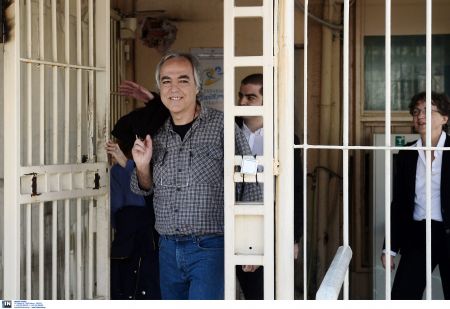 Εκτός Κορυδαλλού για 48 ώρες και με περιοριστικούς όρους ο Κουφοντίνας – Το Συμβούλιο Φυλακών ενέκρινε 48ωρη άδεια