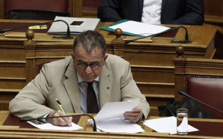 Η Ισπανία στηρίζει την υποψηφιότητα του Μουζάλα