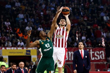 Ολυμπιακός – μπάσκετ: Συνεχίζει ο Παπανικολάου για τα επόμενα τρία χρόνια