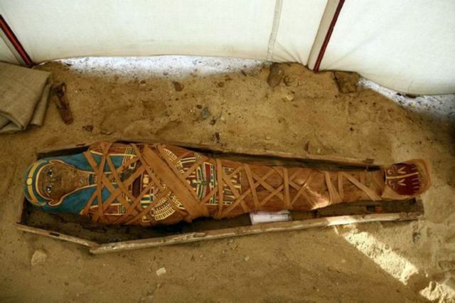 Καλοδιατηρημένη μούμια ελληνορωμαϊκής εποχής βρέθηκε στην Αίγυπτο