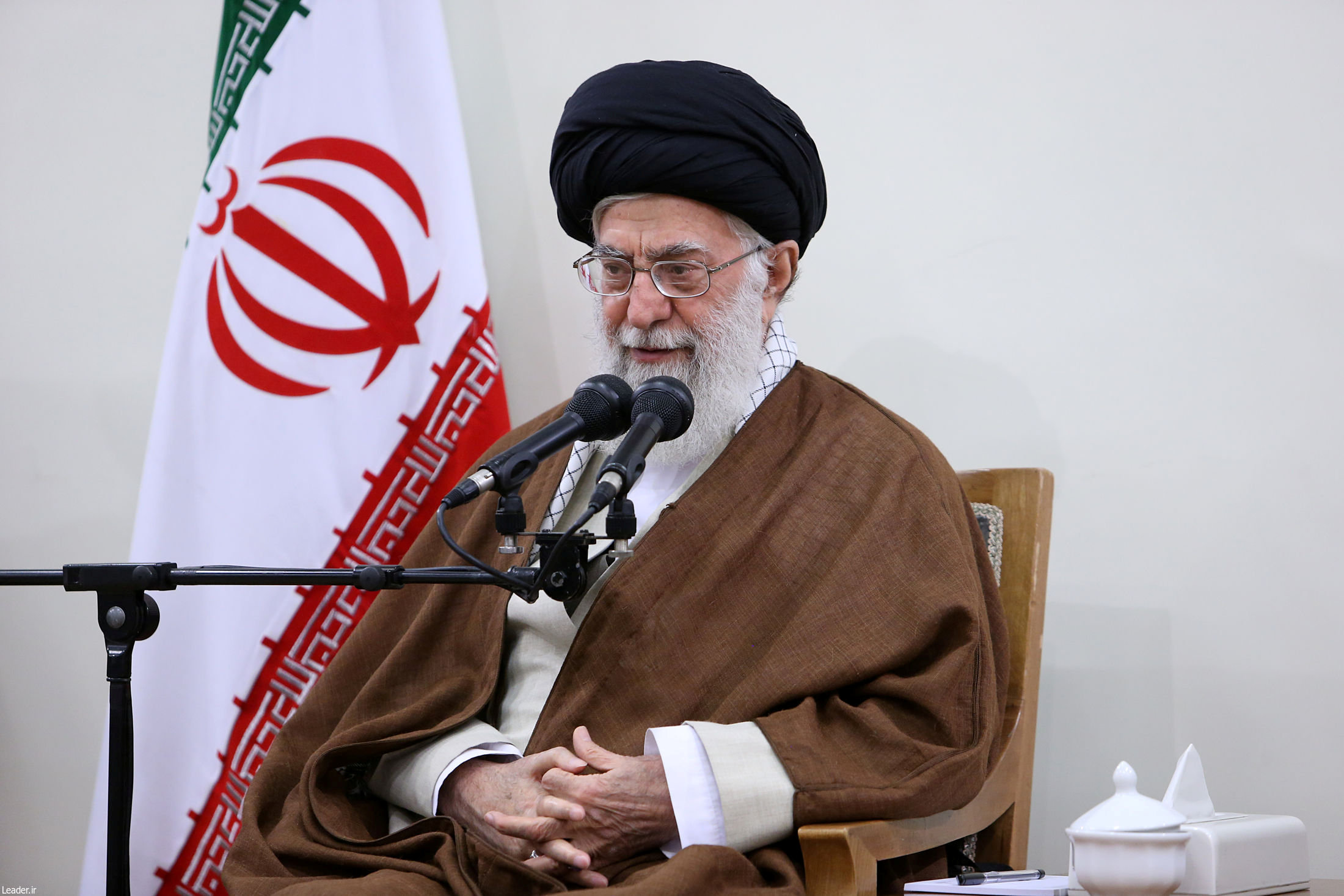 Χαμενεΐ: Ο Τραμπ θα αποτύχει στην πολιτική του απέναντι στο Ιράν