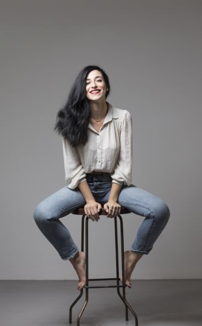 Μαρίζα Ρίζου: «Είναι σοκαριστικά όμορφο να χαμογελάμε»