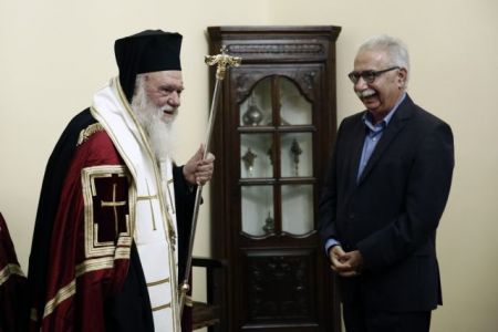 Νέα κόντρα Εκκλησίας-Πολιτείας για το Ίδρυμα Ευαγγελιστρίας Τήνου