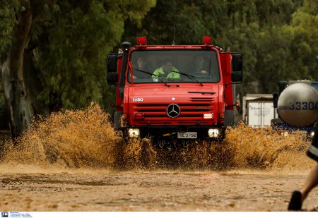 Κύμα κακοκαιρίας: Πλημμύρες και στην Κεντρική Μακεδονία