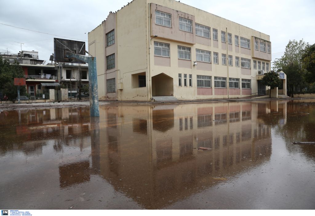 Κλειστά όλα τα σχολεία της Αττικής την Παρασκευή