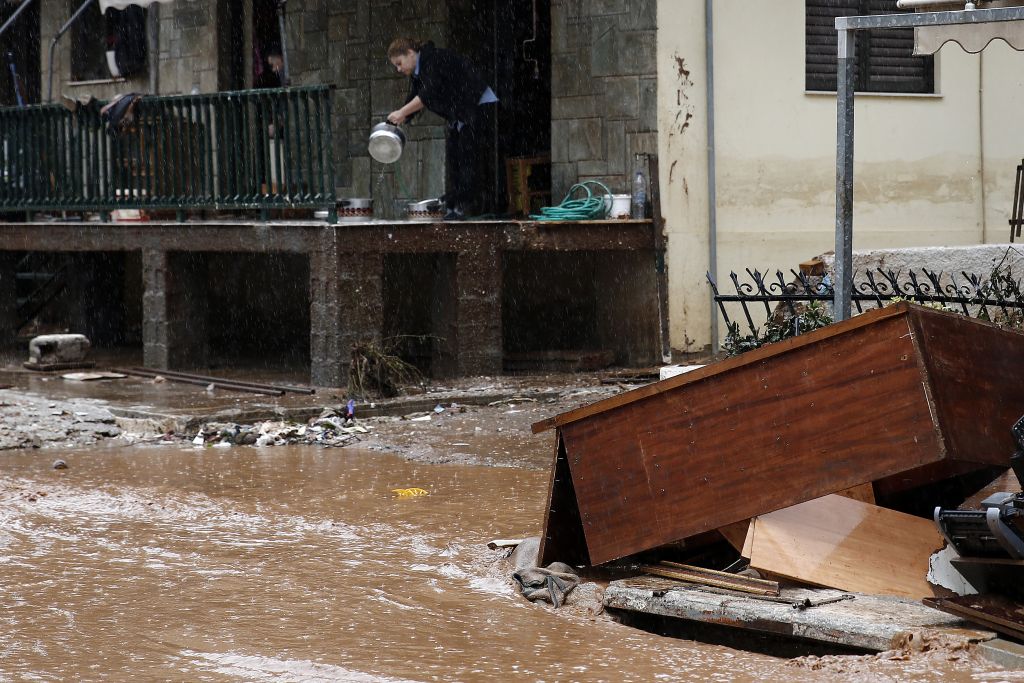 Ενισχύσεις προς ΟΤΑ για καταστροφές από κακοκαιρία