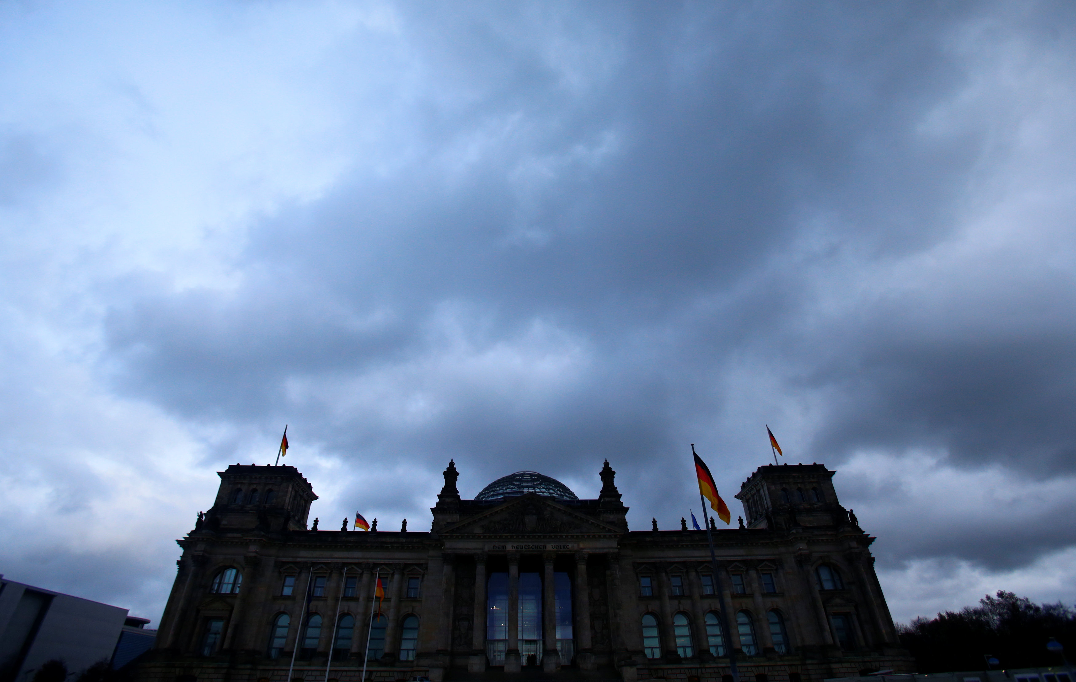 Le Monde: Οι συνέπειες της γερμανικής πολιτικής κρίσης