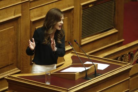 Επίδομα 400 ευρώ για άνεργους ηλικίας από 18 έως 24 ετών