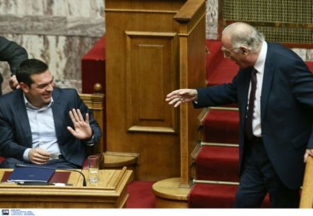 Ένωση Κεντρώων: Αν είχαν φιλότιμο, έπρεπε να παραιτηθούν