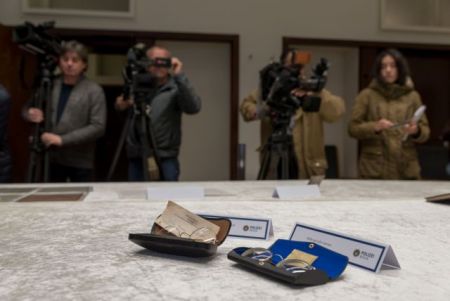 Βρέθηκαν κλεμμένα προσωπικά αντικείμενα του Τζον Λένον