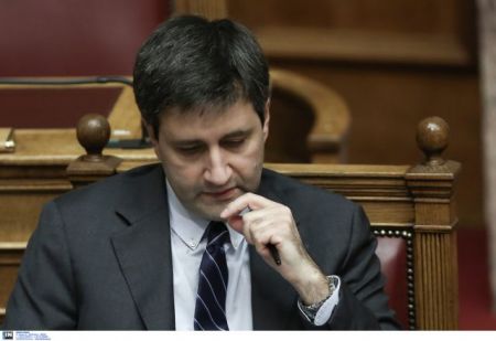 Χουλιαράκης: Το 2018 τελευταίο έτος δημοσιονομικής προσαρμογής