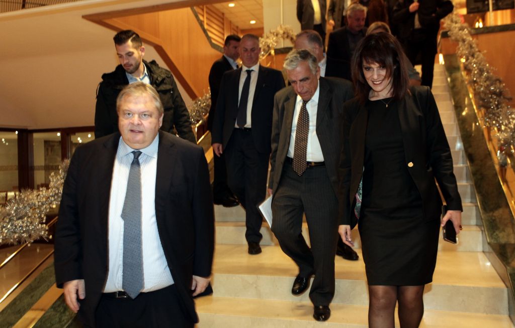 Βενιζέλος για τη βράβευση Τσίπρα: Εκτιμώ τη λεπτή γαλλική ειρωνία