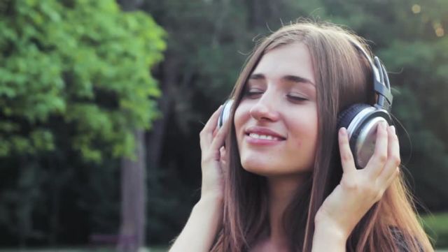 Μαγνήτες στον εγκέφαλο αλλάζουν τα μουσικά γούστα