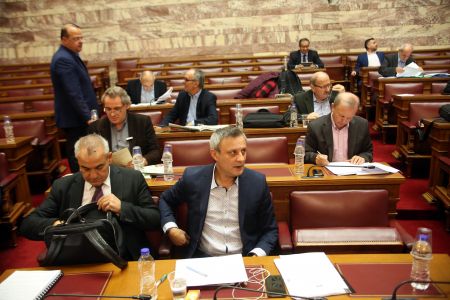 Πυρ ομαδόν από την Αντιπολίτευση για τον Προϋπολογισμό 2018