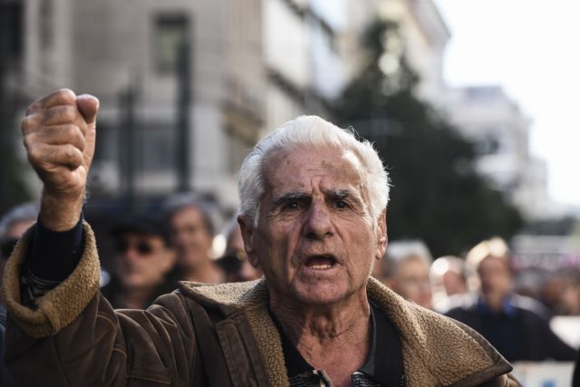 Συντάξεις: Ποιοι δικαιούνται αναδρομικά από 44 έως 507 ευρώ τον μήνα