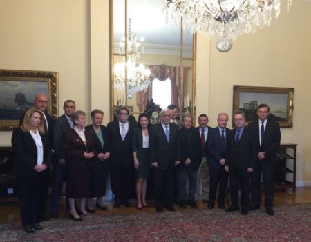 Συνάντηση ΠτΔ – φορέων για τη μικροβιακή αντοχή στα αντιβιοτικά