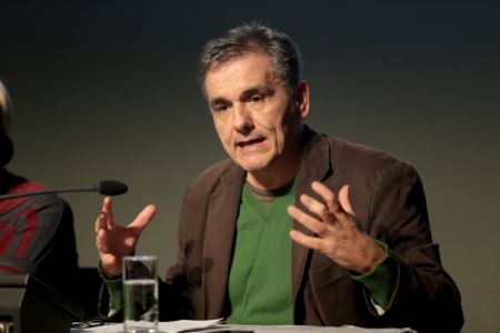 Τσακαλώτος: Οι ανισότητες δεν είναι συμβατές με την Ευρώπη