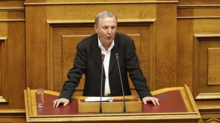 Παπαδόπουλος: Nα διευκρινιστούν τα σκοτεινά σημεία για τα όπλα