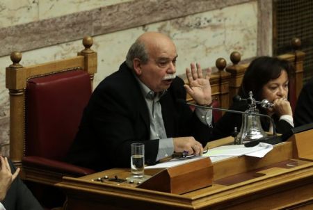 Βούτσης: Στην αρμόδια υπηρεσία Βουλής τα διαβαθμισμένα έγγραφα